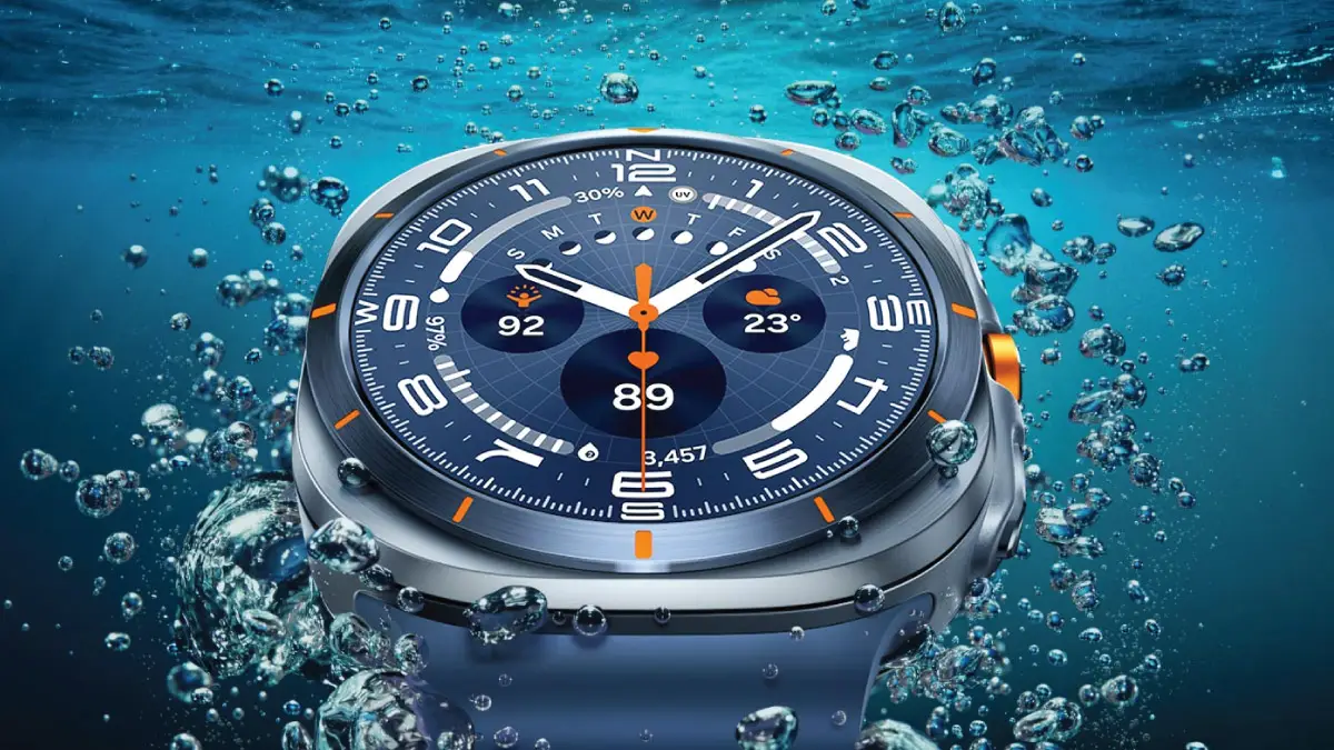 Galaxy Watch Ultra 2025 vs 2024 comparison in Titanium Blue and Silver