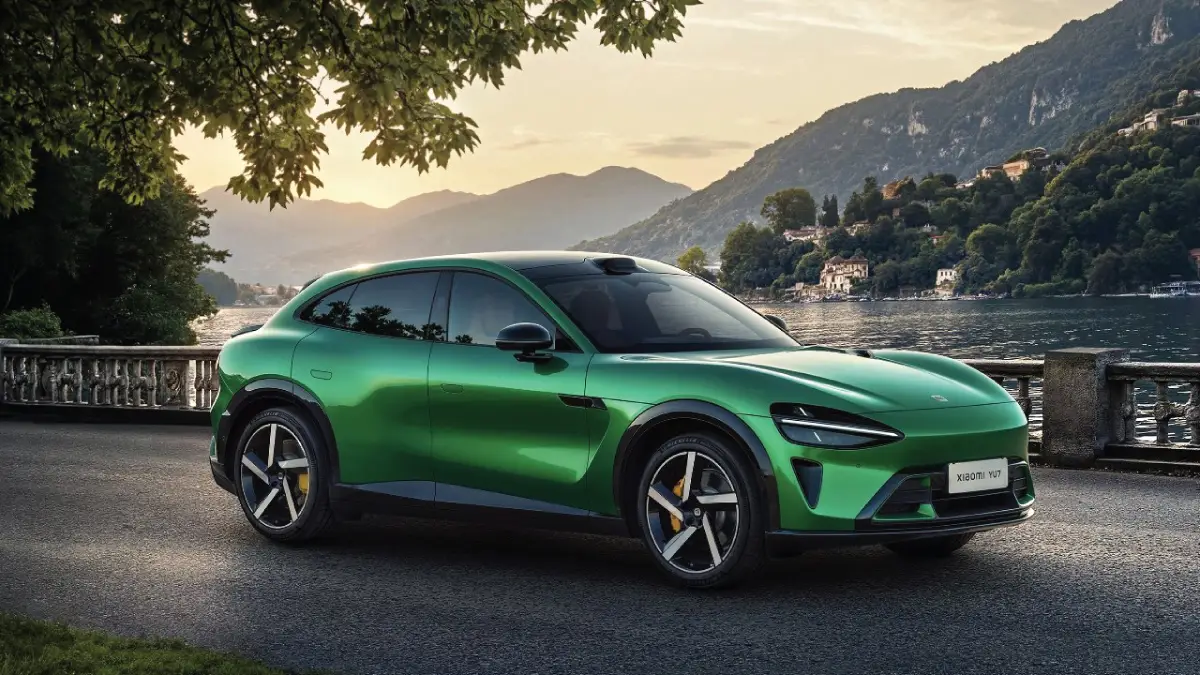Xiaomi YU7 electric SUV in green, showcasing exterior design